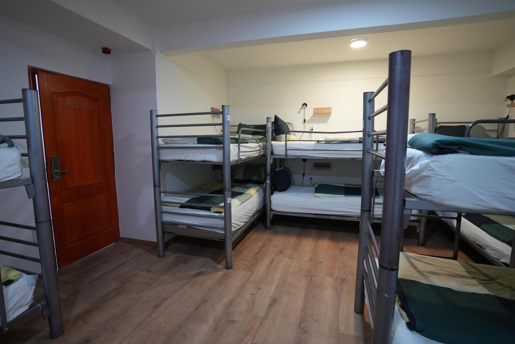 Center Hostel And Guest House Budapest Exterior photo
