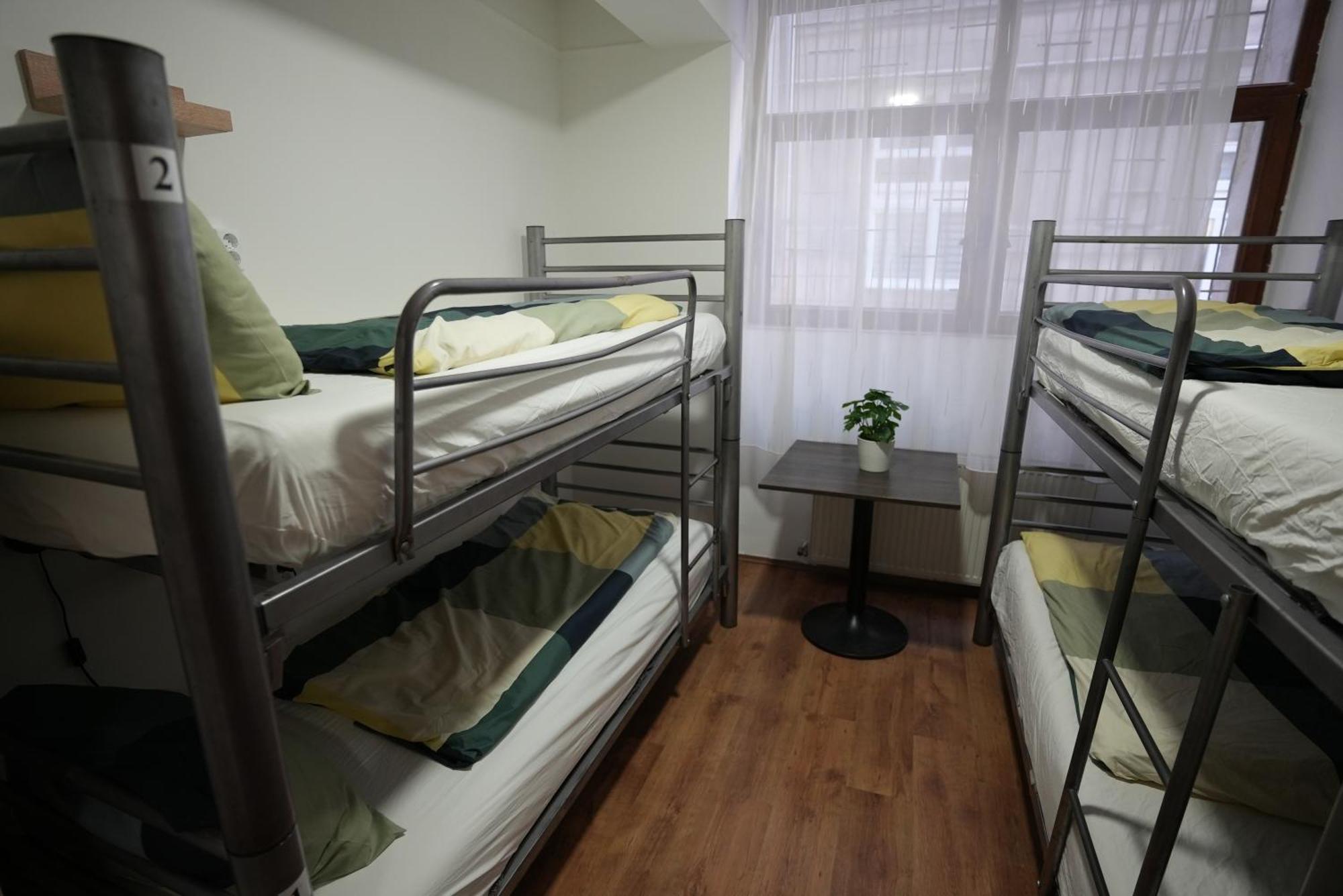 Center Hostel And Guest House Budapest Exterior photo